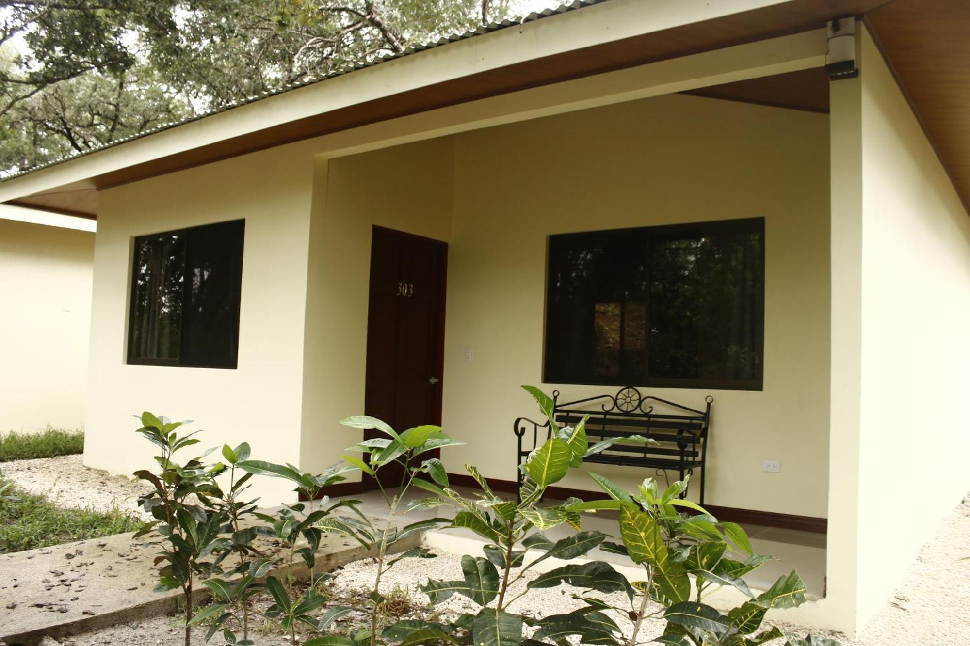Canon De La Vieja Lodge Liberia Bagian luar foto