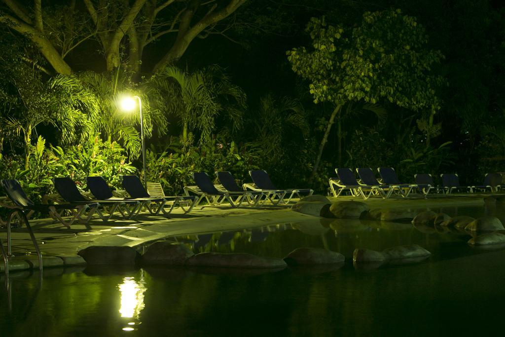 Canon De La Vieja Lodge Liberia Bagian luar foto