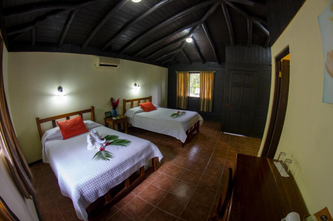 Canon De La Vieja Lodge Liberia Bagian luar foto
